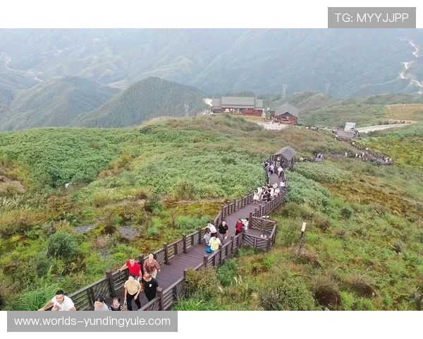 云顶高原简介:云顶高原的自然环境与人文景观,探索其成为旅游胜地的原因 云顶高原简介:云顶高原的自然环境与人文景观,探索其成为旅游胜地的原因